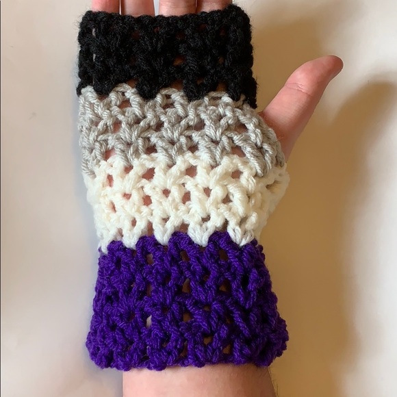 SALE💖Asexual pride hand warmers gloves - Picture 4 of 6